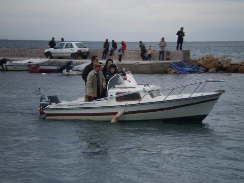 ΤΑ ΣΚΑΦΗ ΠΡΟΣΕΡΧΟΝΤΑΙ